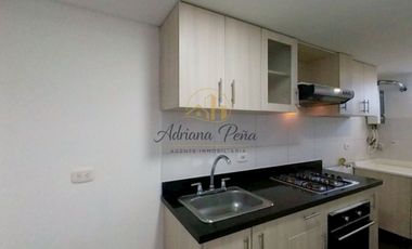 Apartamento remodelado en Altos de San Jorge – Suba | Piso alto, ascensor y parqueadero