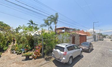 CASA EN VENTA, 4 RECAMARAS, 2 BAÑOS Y 2 LUGARES DE ESTACIONAMIENTO.