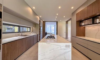 Casa con Alberca y Vista Al Campo de Golf en El Cielo - Guadalajara