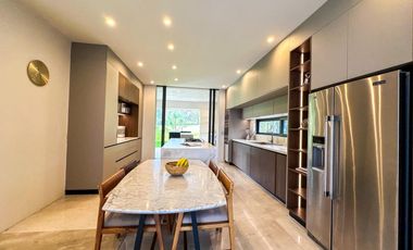 Casa con Alberca y Vista Al Campo de Golf en El Cielo - Guadalajara