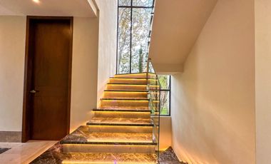 Casa con Alberca y Vista Al Campo de Golf en El Cielo - Guadalajara