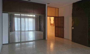 🟢ALQUILER AMPLIA SUITE SEMIAMOBLADA EN URDESA CENTRAL🟢