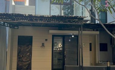 Disewakan Rumah Rapih Terawat Casa Jardin, Daan Mogot