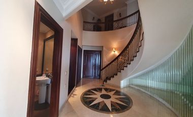 Disewa Apartemen Bukit Golf Pondok Indah furnish 4BR uk 385m﻿ at Jakarta Selatan
