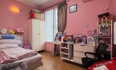 ANA RUMAH HOKI LT.198M DI KOMPLEK TAMAN HARAPAN INDAH THI JELAMBAR