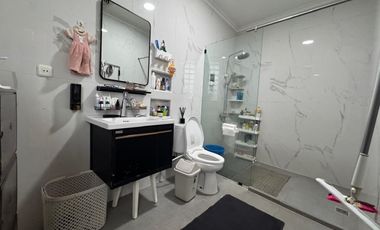 ANA RUMAH HOKI LT.198M DI KOMPLEK TAMAN HARAPAN INDAH THI JELAMBAR