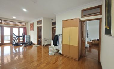 Rumah Mewah Mekarwangi