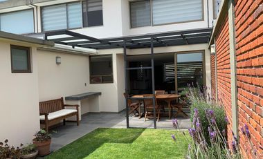 Renta casa en Lomas Virreyes Calimaya modelo Madeira - Totalmente amueblada