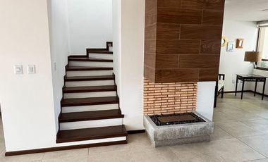 Renta casa en Lomas Virreyes Calimaya modelo Madeira - Totalmente amueblada