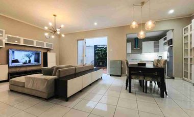 Dijual Rumah Bagus Siap Huni di BSD City