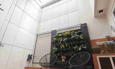 Dijual Rumah Bagus Siap Huni di BSD City