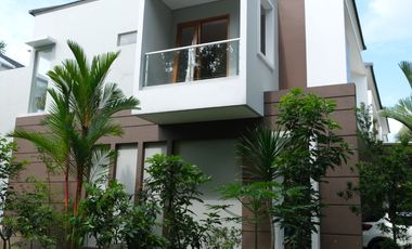 Rumah Modern, Dekat Jalan Magelang, KPR Dibantu Sampai ACC