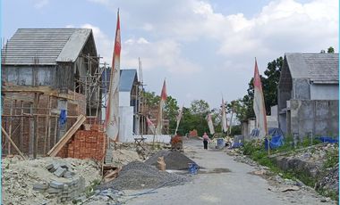 RUMAH MINIMALIS SLEMAN DALAM CLUSTER SCANDINAVIAN DEKAT PASAR GAMPING