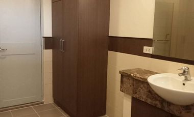 PN57120 Townhouse for rent in Valle Verde!
