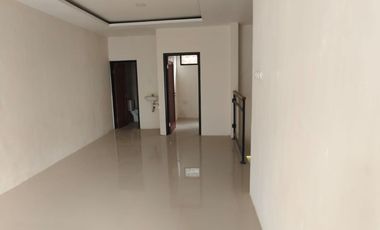 MURAH BANGET Rumah 2 Lantai dekat Metro Indah Mall MiM RSAI Margahayu Raya Bandung dijual