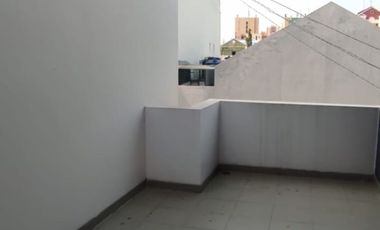 Rumah Baru Posisi Hook Taman Surya Jakarta Barat