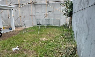 Beautiful Minimalist House with a Green and Spacious Yard in Cigadung