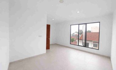 Dijual Rumah Modern Minimalist 3 Tingkat di Gandul Dekat Pintu Tol Brigif