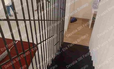DISEWAKAN RUMAH TEROGONG, COCOK UNTUK KANTOR MAUPUN RUMAH HUNI, AKSES MUDAH, KAWASAN STRATEGIS.