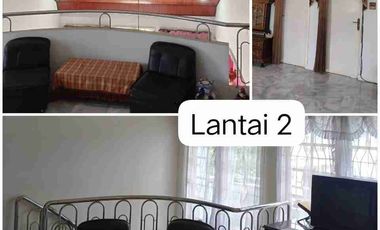 RUMAH 2 LANTAI SEMI FURNISH DI KOMPLEK ELIT ONE GATE SYSTEM – 24H SECURITY – LOKASI STRATEGIS TENGAH KOTA – BEBAS BANJIR