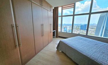 Fully Furnished Lower Penthouse 3 Bedrooms for rent in One Central Makati