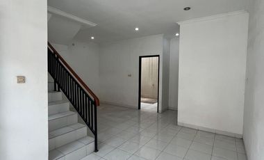 Rumah Baru Area Bebas Banjir Siap Huni, DP 0% Cicilan Mulai 5 Jutaan, Akses Lokasi Super Strategis Hanya 5 Menit ke Pintu Tol dan Stasiun KRL LRT Bekasi – FREE PPN, Sertifikat SHM & Bebas Biaya Biaya