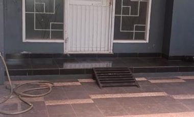 Strategis! Rumah 2 Lantai Cocok Kantor di Sayap Sudirman – 200m Grand Ballroom, SHM