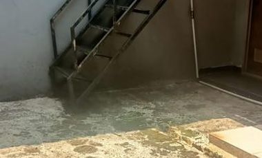 Strategis! Rumah 2 Lantai Cocok Kantor di Sayap Sudirman – 200m Grand Ballroom, SHM