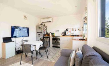 Casa 2 dorm, sobre Lote en esquina- Oportunidad!!