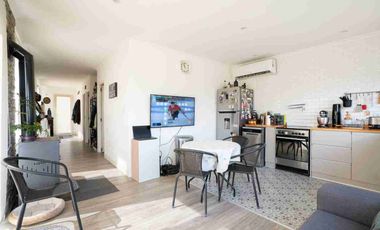 Casa 2 dorm, sobre Lote en esquina- Oportunidad!!