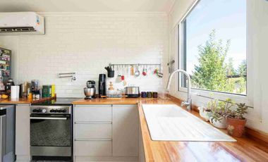 Casa 2 dorm, sobre Lote en esquina- Oportunidad!!