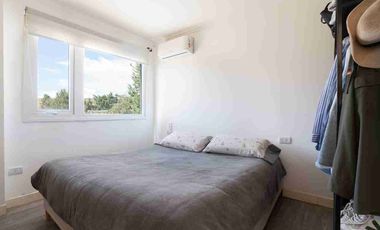 Casa 2 dorm, sobre Lote en esquina- Oportunidad!!