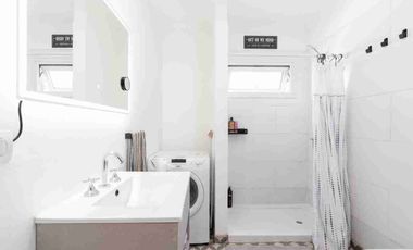 Casa 2 dorm, sobre Lote en esquina- Oportunidad!!