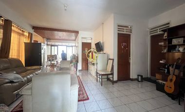 Rumah 1 lantai terawat turangga buahbatu dekat SMA 8