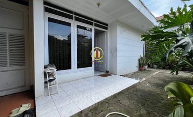 Rumah 1 lantai terawat turangga buahbatu dekat SMA 8