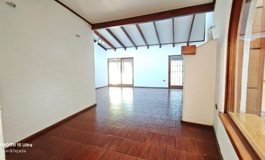 BROKER JARDIN 5D-3B-SE-PATIO