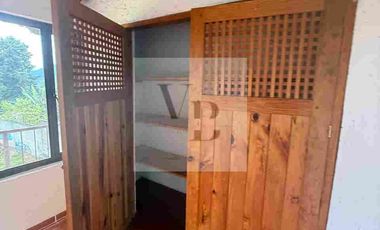 Renta de casa con 2000 de terreno en Acatitlán