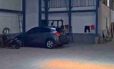 disewakan gudang cakung 587 m2