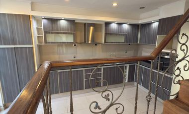 Zona Almafuerte y Blas Parera – Casa interna en Venta