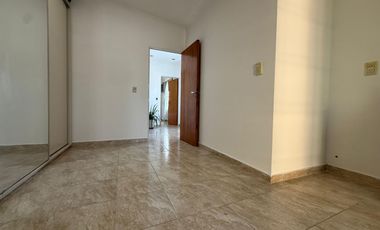 Zona Almafuerte y Blas Parera – Casa interna en Venta