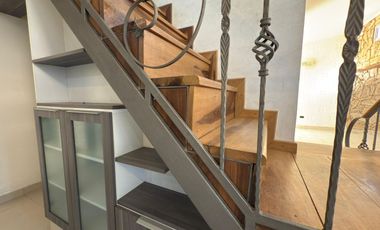 Zona Almafuerte y Blas Parera – Casa interna en Venta