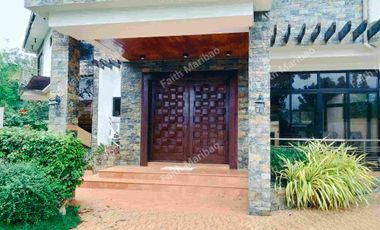4bedrooms House and lot with swimming pool @Php42million