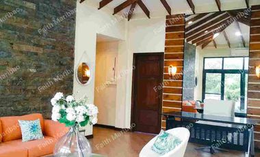 4bedrooms House and lot with swimming pool @Php42million