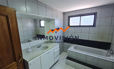 Inmovision Gestión Inmobiliaria ARRIENDA Amplia Propiedad