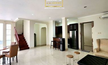 DIJUAL RUMAH KEMANG DALAM TOWNHOUSE