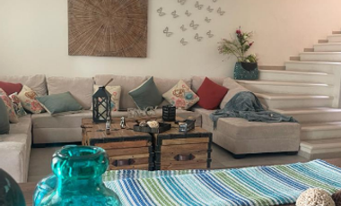 ¿Tu sueño es tener una linda casa cerca del mar? ¡hazlo realidad! Agenda tu visita, lo mejor de todo es de entrega inmediata, Puerto Marqués, Acapulco