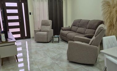 Propiedad por el redondel del aeropuerto - Manta