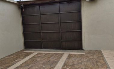 Propiedad por el redondel del aeropuerto - Manta