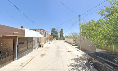 GRAN REMATE!!! Hermosa casa en excelente ubicación. Ramón López Velarde 2-26, La Hacienda, 98429 Río Grande, Zac.