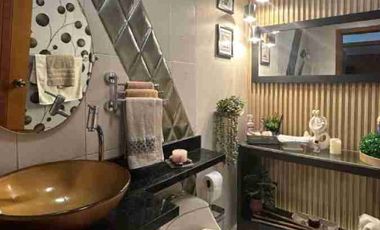 VENTA DE HERMOSA CASA EN CALDERON DENTRO DE URBANIZACION PRIVADA.CERCA AL HOSPITAL DOCENTE DE CALDERON.